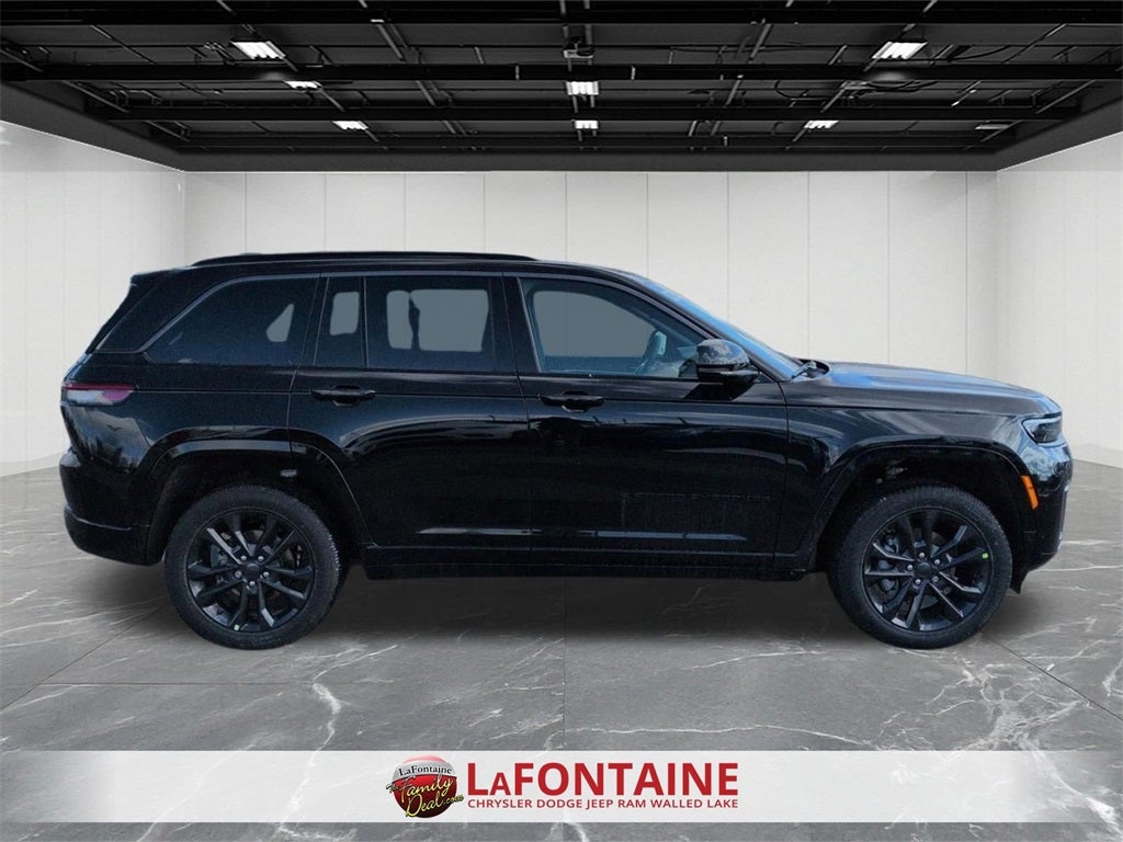 2026 Jeep Grand Cherokee GRAND CHEROKEE LIMITED RESERVE 4X4