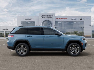 2027 Jeep Grand Cherokee GRAND CHEROKEE LIMITED 4X4