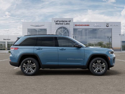 2027 Jeep Grand Cherokee GRAND CHEROKEE LIMITED 4X4