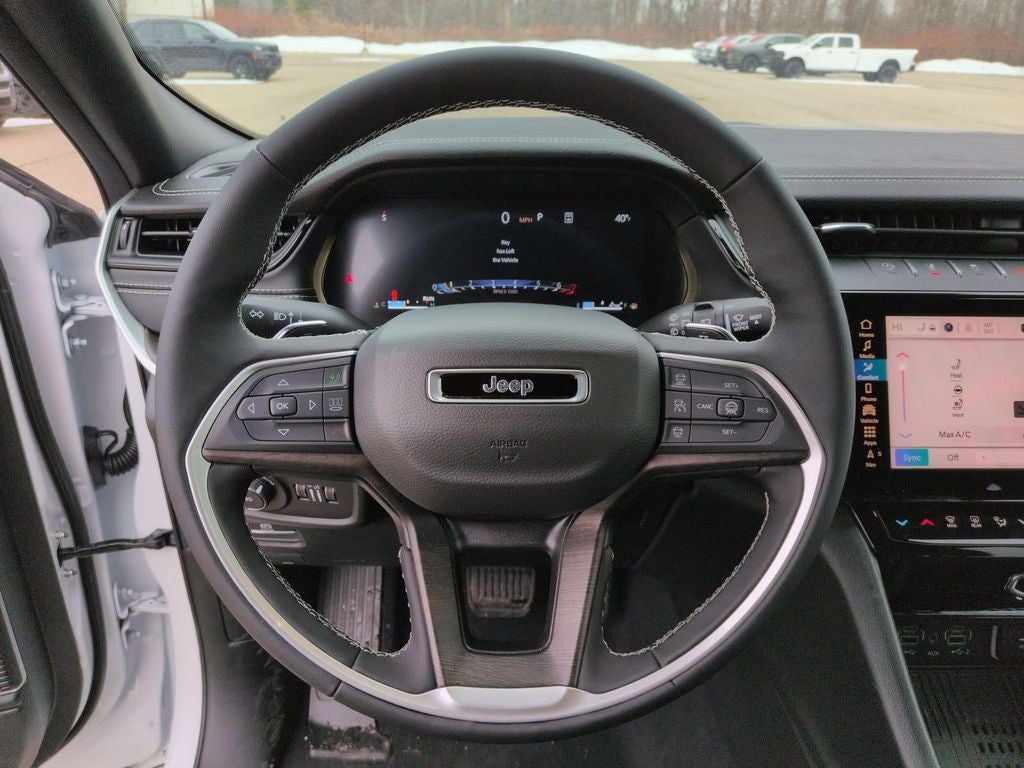 2026 Jeep Grand Cherokee GRAND CHEROKEE LIMITED RESERVE 4X4