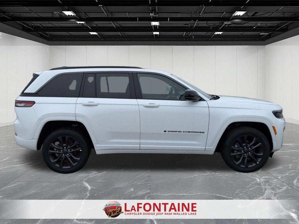 2026 Jeep Grand Cherokee GRAND CHEROKEE LIMITED RESERVE 4X4