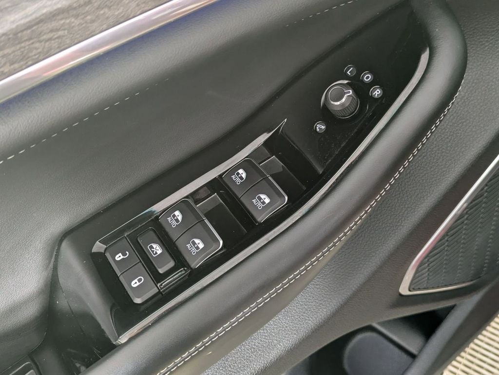 2023 Jeep Grand Cherokee Overland 4x4