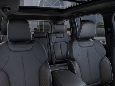 2027 Jeep Grand Cherokee GRAND CHEROKEE SUMMIT 4X4