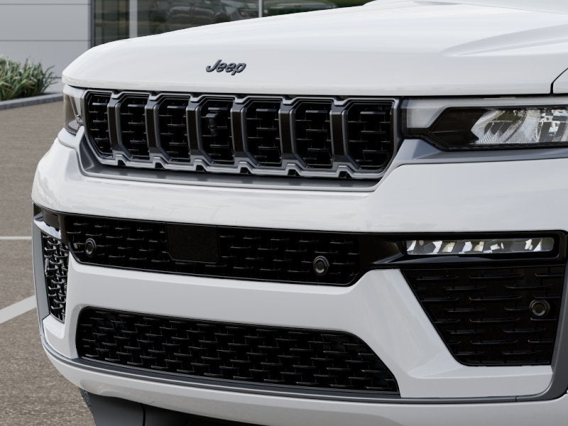 2027 Jeep Grand Cherokee GRAND CHEROKEE SUMMIT 4X4