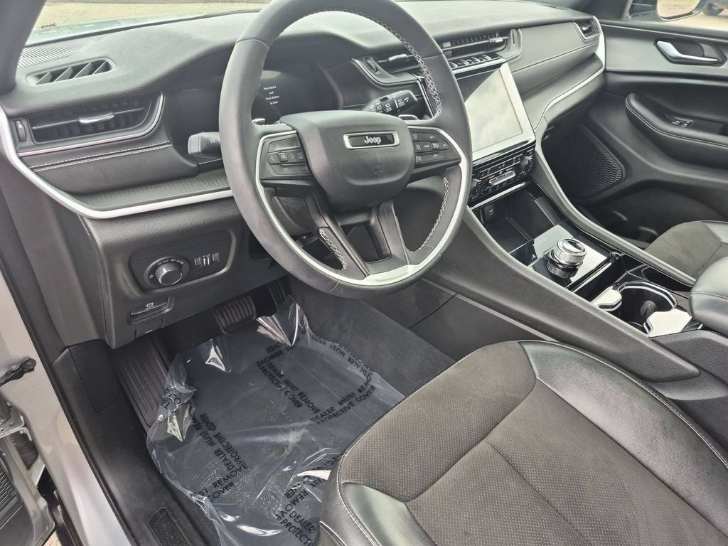 2023 Jeep Grand Cherokee L Altitude 4x4