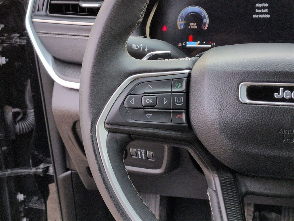 2024 Jeep Grand Cherokee L Altitude 4x4