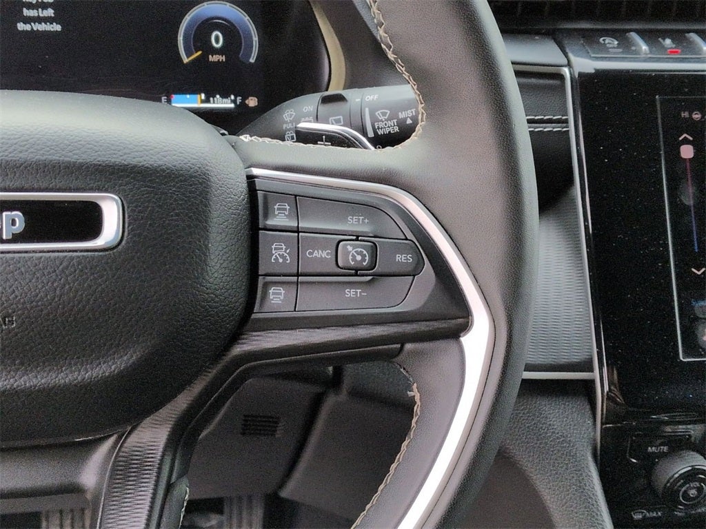 2024 Jeep Grand Cherokee L Altitude 4x4