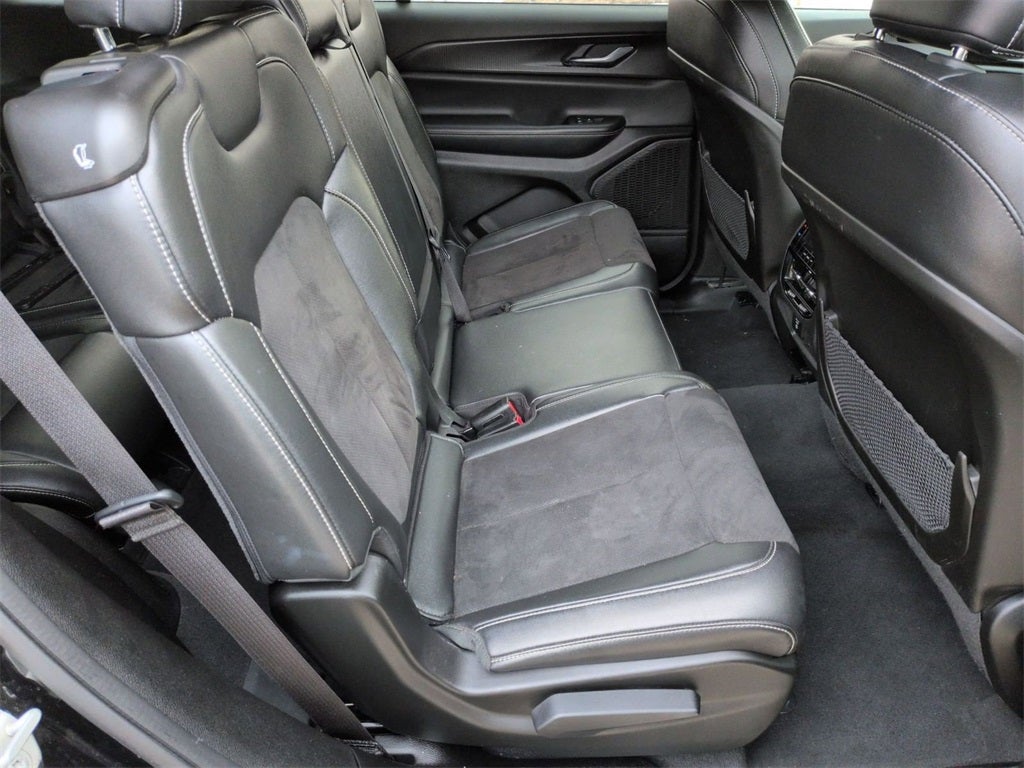 2024 Jeep Grand Cherokee L Altitude 4x4