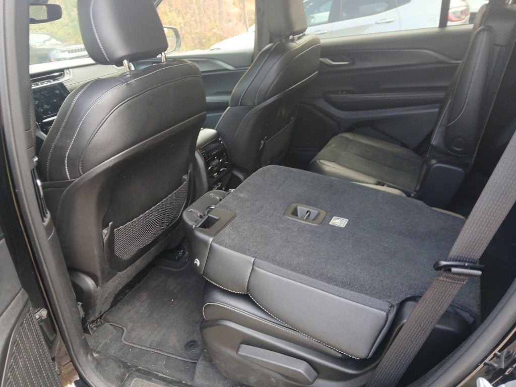 2024 Jeep Grand Cherokee L Altitude X 4x4
