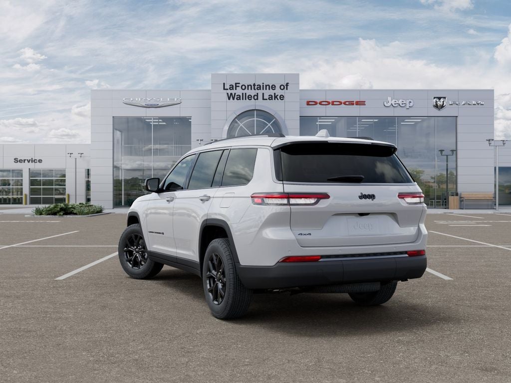 2026 Jeep Grand Cherokee L Laredo Altitude