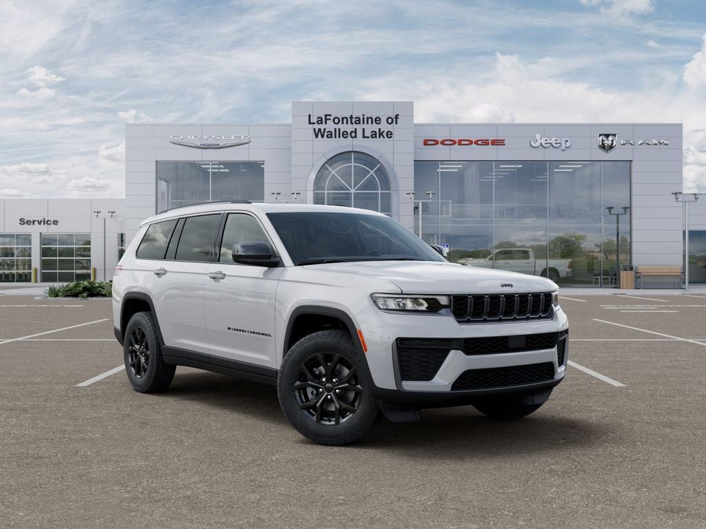 2026 Jeep Grand Cherokee L Laredo Altitude