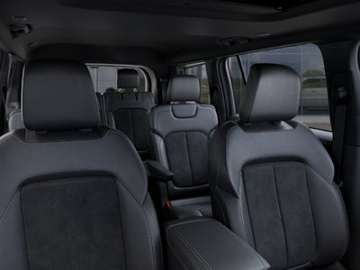 2027 Jeep Grand Cherokee L GRAND CHEROKEE L LAREDO ALTITUDE 4X4