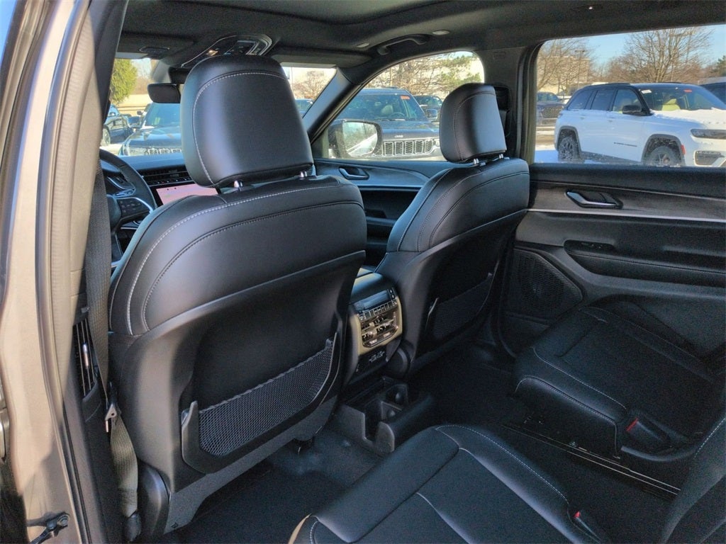 2025 Jeep Grand Cherokee L GRAND CHEROKEE L LIMITED 4X4