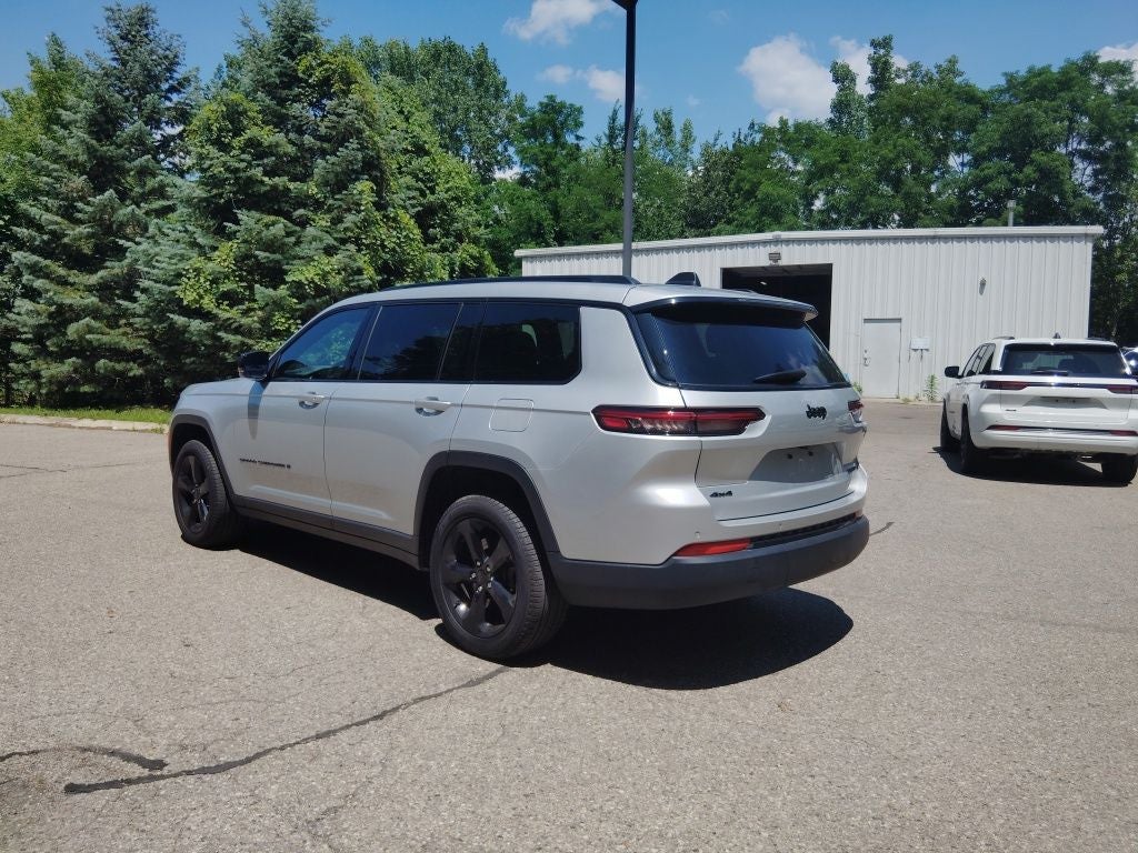 2025 Jeep Grand Cherokee L Limited 4x4