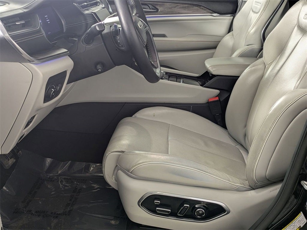 2023 Jeep Grand Cherokee L Overland 4x4