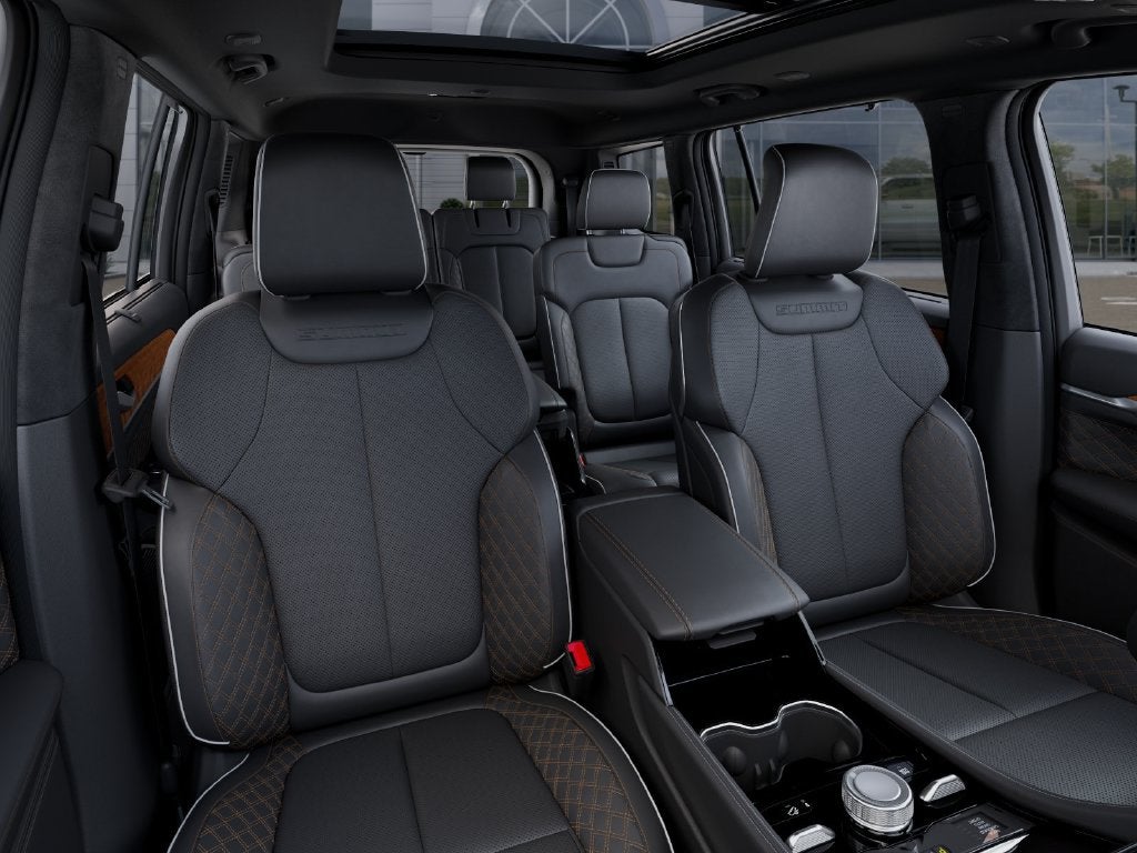 2027 Jeep Grand Cherokee L GRAND CHEROKEE L SUMMIT 4X4