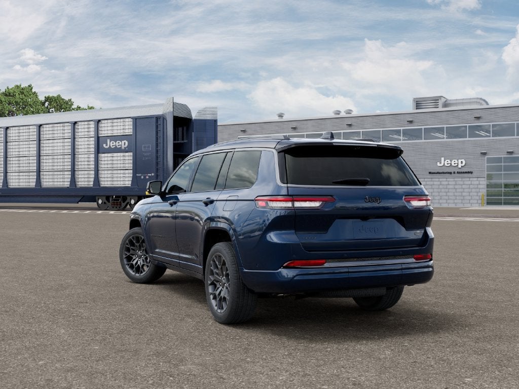 2027 Jeep Grand Cherokee L Summit