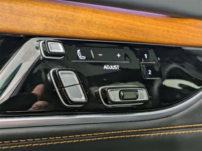 2024 Jeep Grand Wagoneer L Series III 4x4