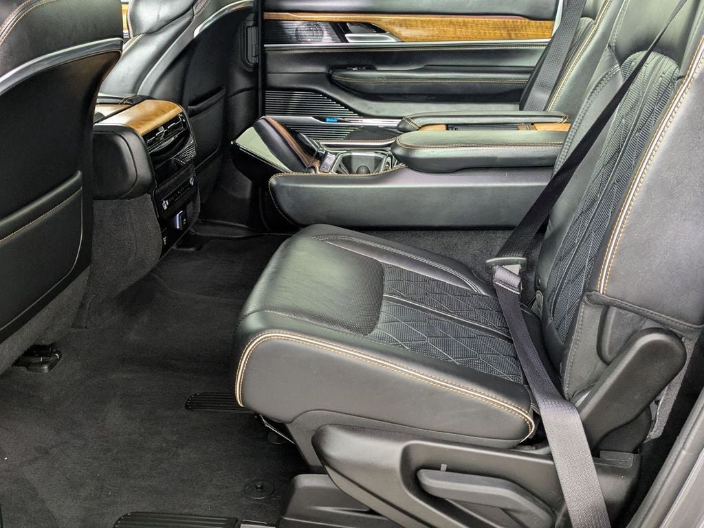 2024 Jeep Grand Wagoneer L Series III 4x4