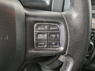 2017 RAM 1500 SLT Crew Cab 4x4 6'4' Box