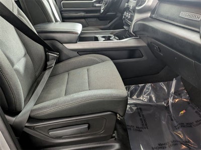 2019 RAM 1500 Big Horn/Lone Star Crew Cab 4x4 5'7' Box