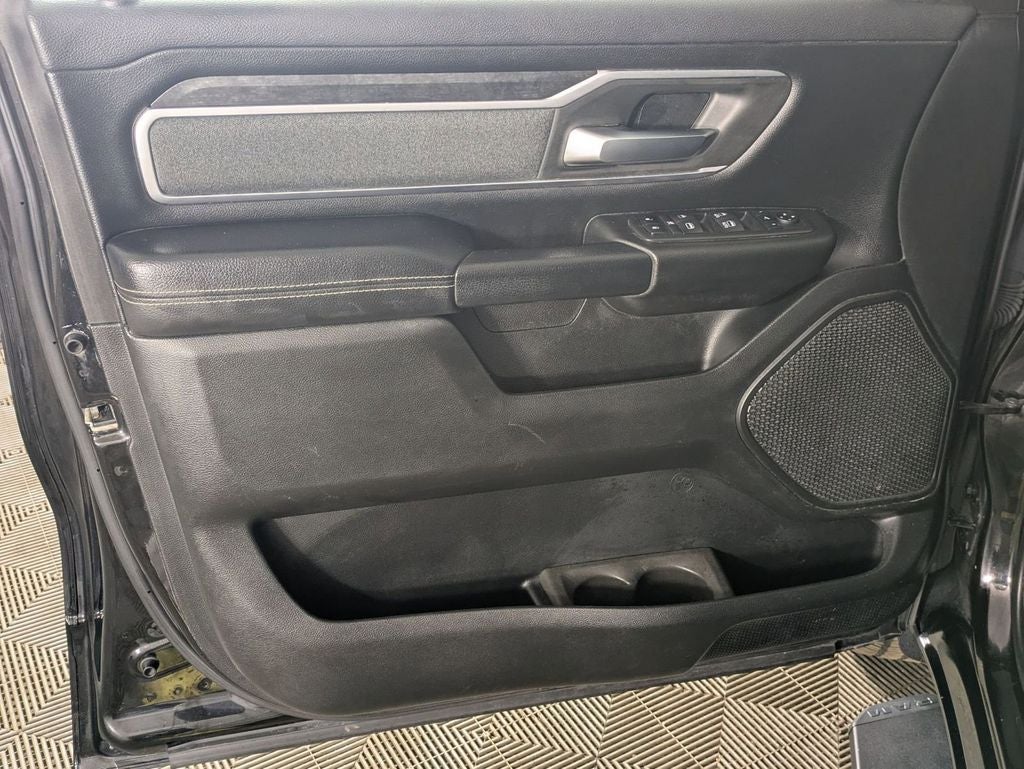 2019 RAM 1500 Big Horn/Lone Star Crew Cab 4x4 5'7' Box