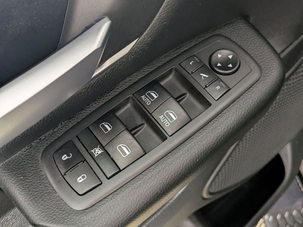 2019 RAM 1500 Big Horn/Lone Star Crew Cab 4x4 5'7' Box