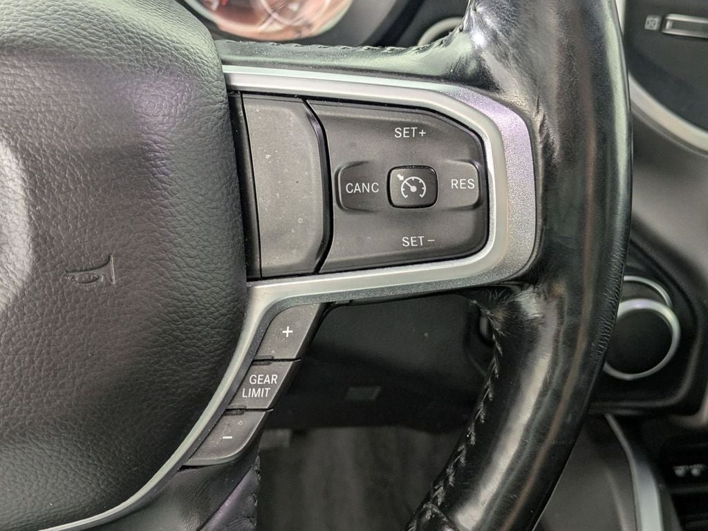 2019 RAM 1500 Big Horn/Lone Star Crew Cab 4x4 5'7' Box