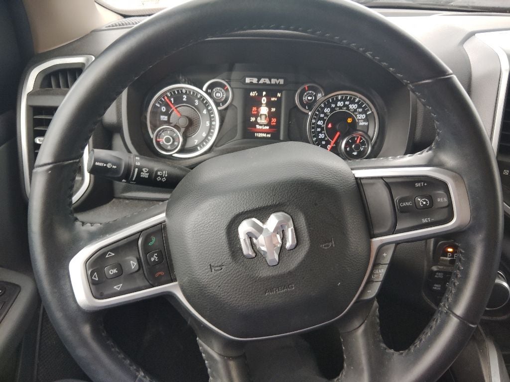 2020 RAM 1500 Big Horn Quad Cab 4x4 6'4' Box