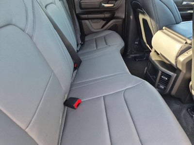 2027 RAM Ram 1500 RAM 1500 TRADESMAN QUAD CAB 4X4 6'4' BOX