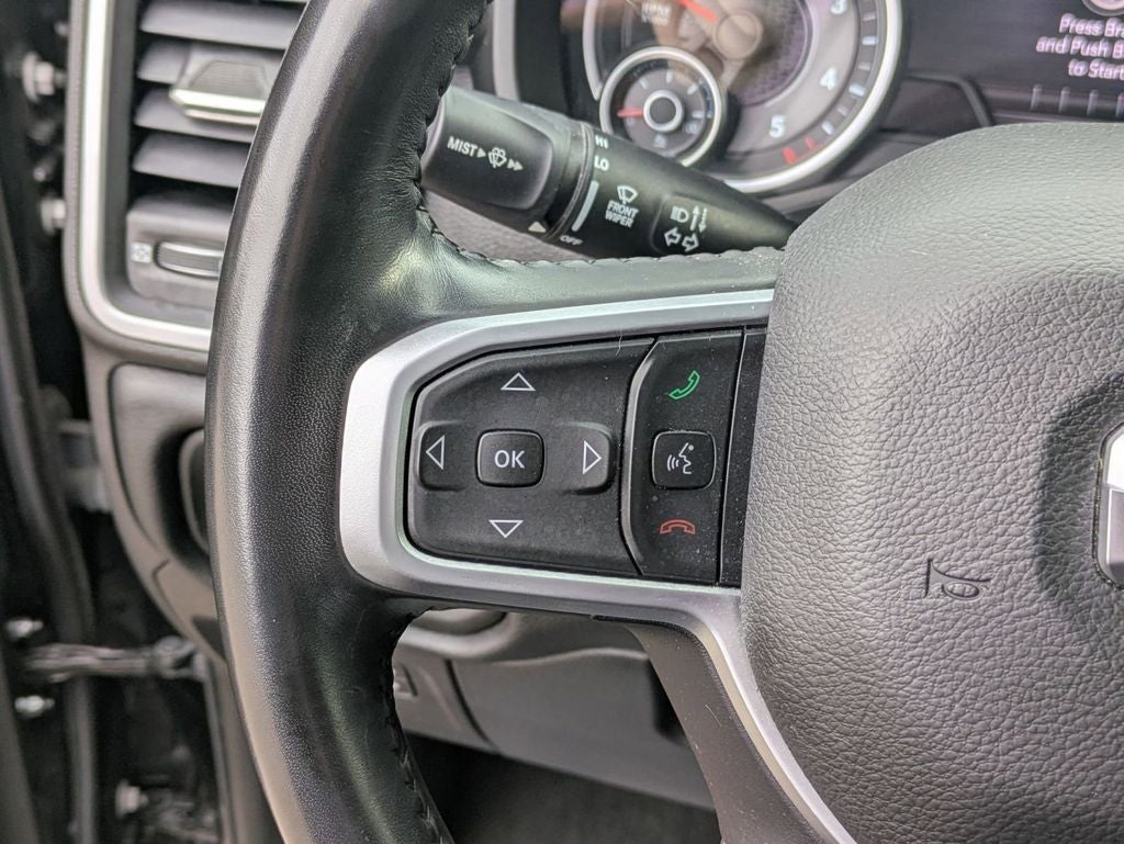 2022 RAM 1500 Big Horn Crew Cab 4x4 5'7' Box