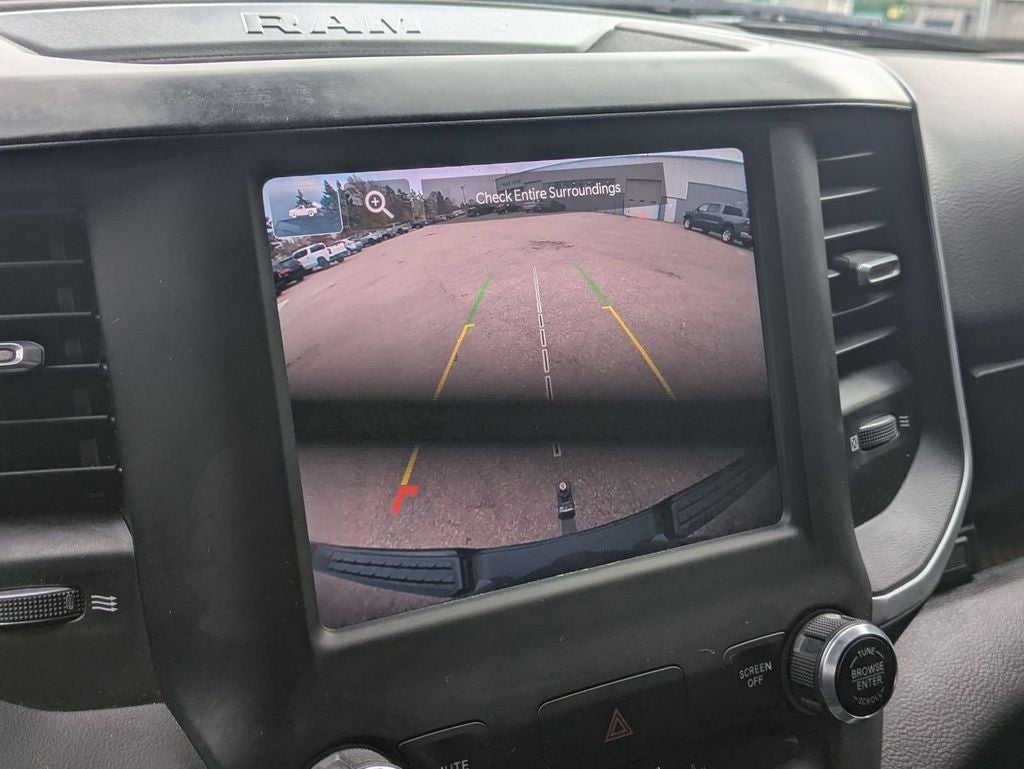 2022 RAM 1500 Big Horn Crew Cab 4x4 5'7' Box