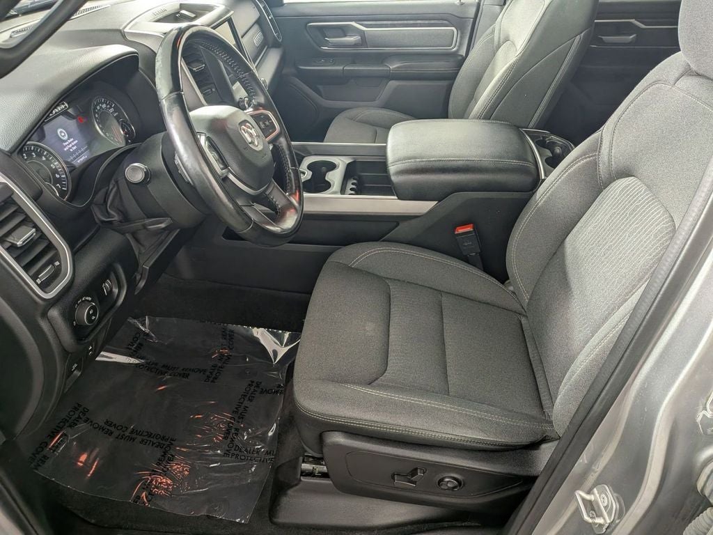 2021 RAM 1500 Big Horn Crew Cab 4x4 5'7' Box