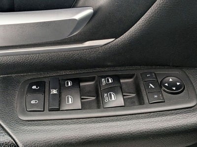 2021 RAM 1500 Big Horn Crew Cab 4x4 5'7' Box