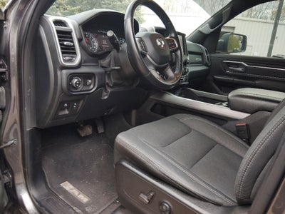 2021 RAM 1500 Big Horn Crew Cab 4x4 5'7' Box