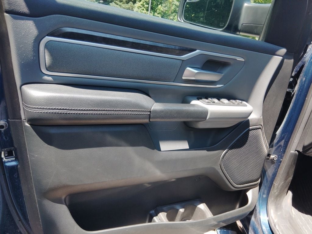 2021 RAM 1500 Big Horn Crew Cab 4x4 5'7' Box