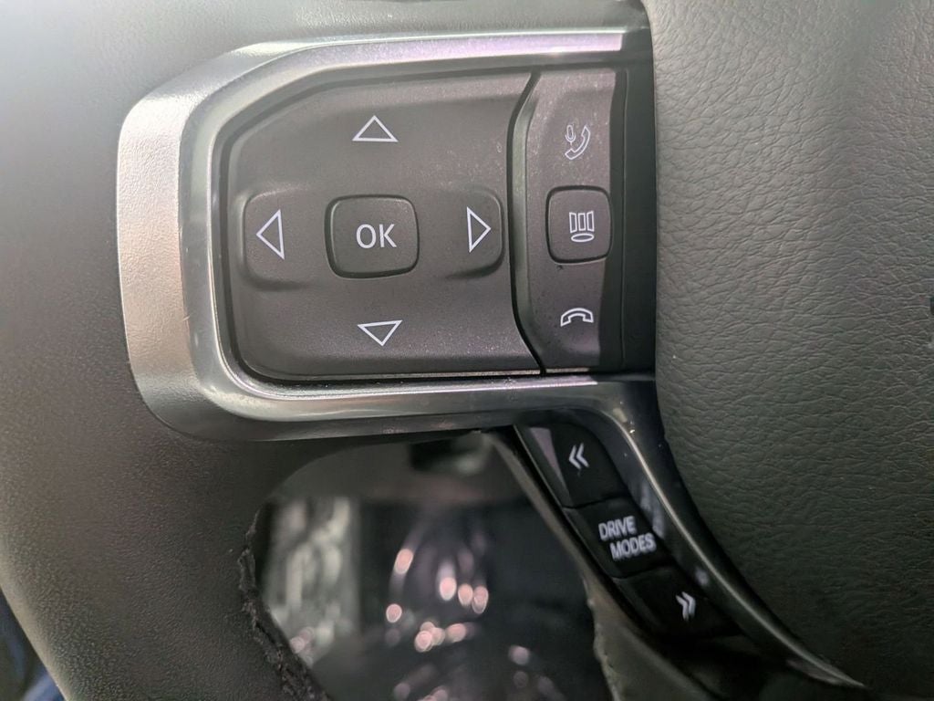 2026 RAM 1500 Laramie Crew Cab 4x4 5'7' Box