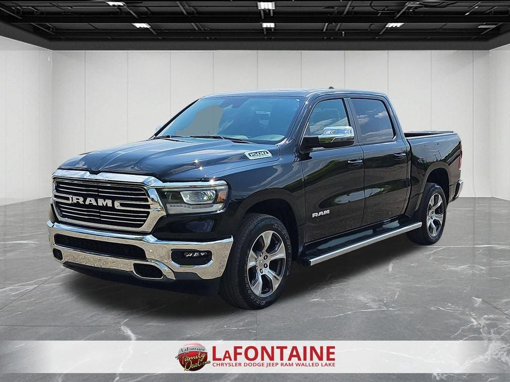 2023 RAM 1500 Laramie Crew Cab 4x4 5'7' Box