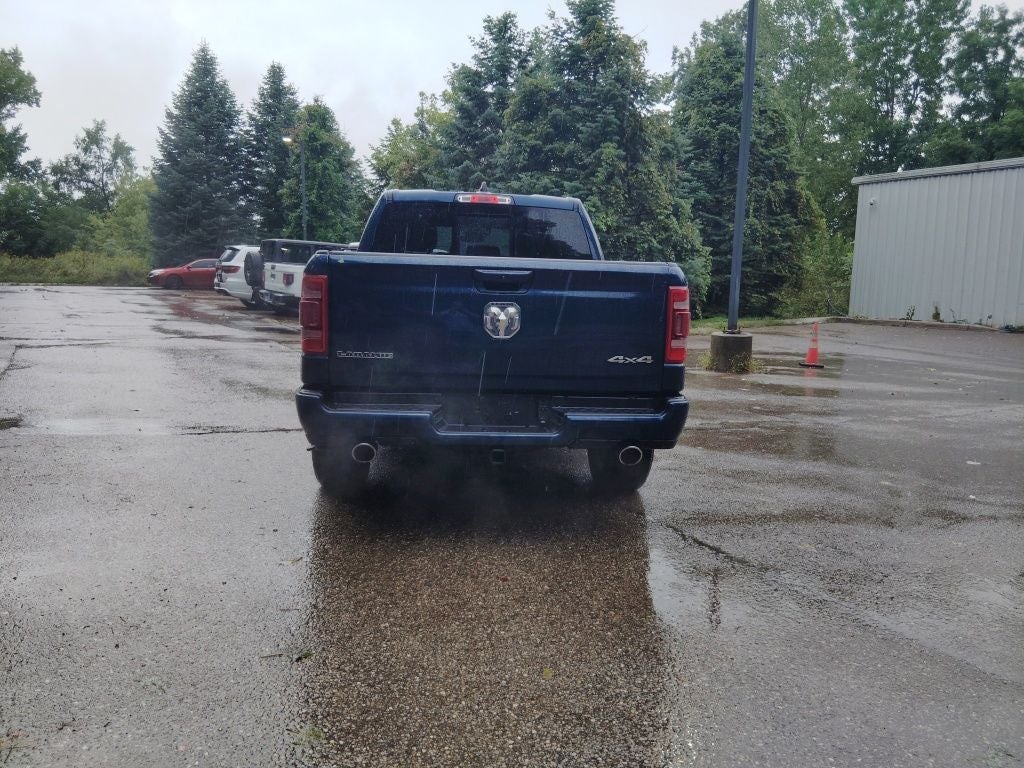 2024 RAM 1500 Laramie Crew Cab 4x4 5'7' Box