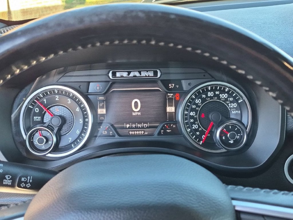 2020 RAM 1500 Laramie Crew Cab 4x4 5'7' Box