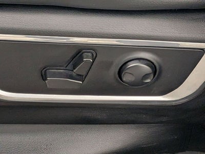 2023 RAM 1500 Laramie Crew Cab 4x4 5'7' Box