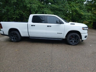 2025 RAM 1500 Big Horn Crew Cab 4x4 6'4' Box