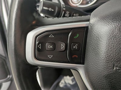 2020 RAM 1500 Big Horn Crew Cab 4x4 6'4' Box