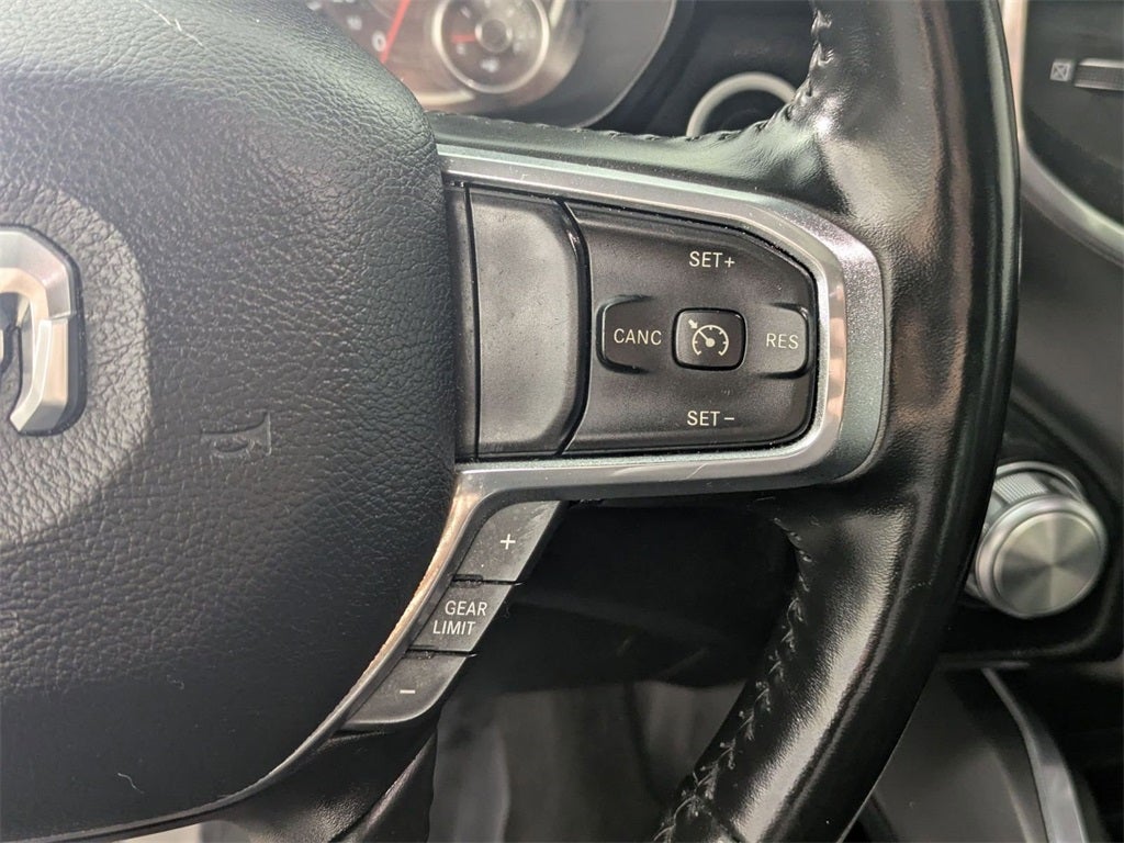 2021 RAM 1500 Laramie Crew Cab 4x4 6'4' Box