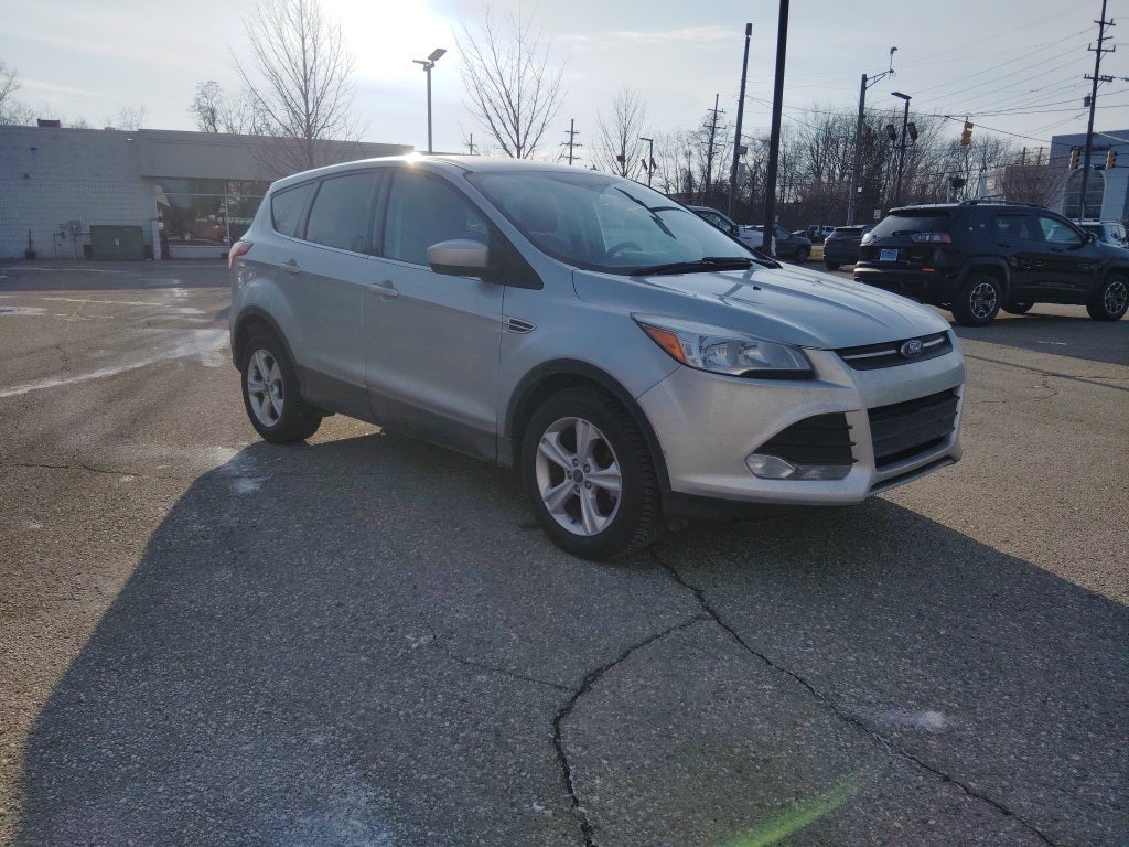 2016 Ford Escape SE