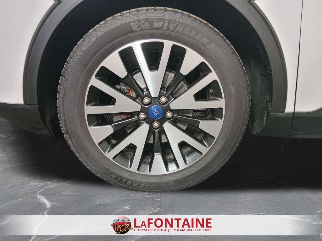 2020 Ford Escape SEL