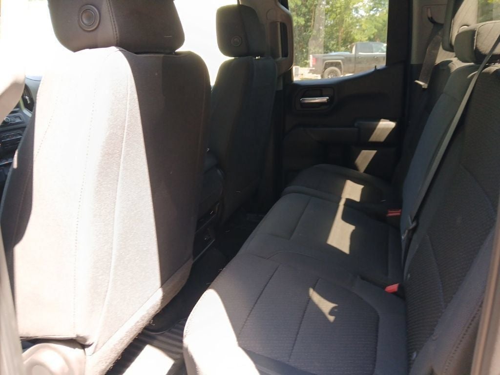 2020 Chevrolet Silverado 1500 4WD Double Cab Standard Bed Custom