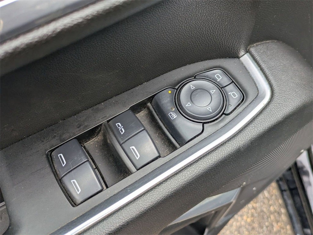 2025 Chevrolet Silverado 1500 4WD LT