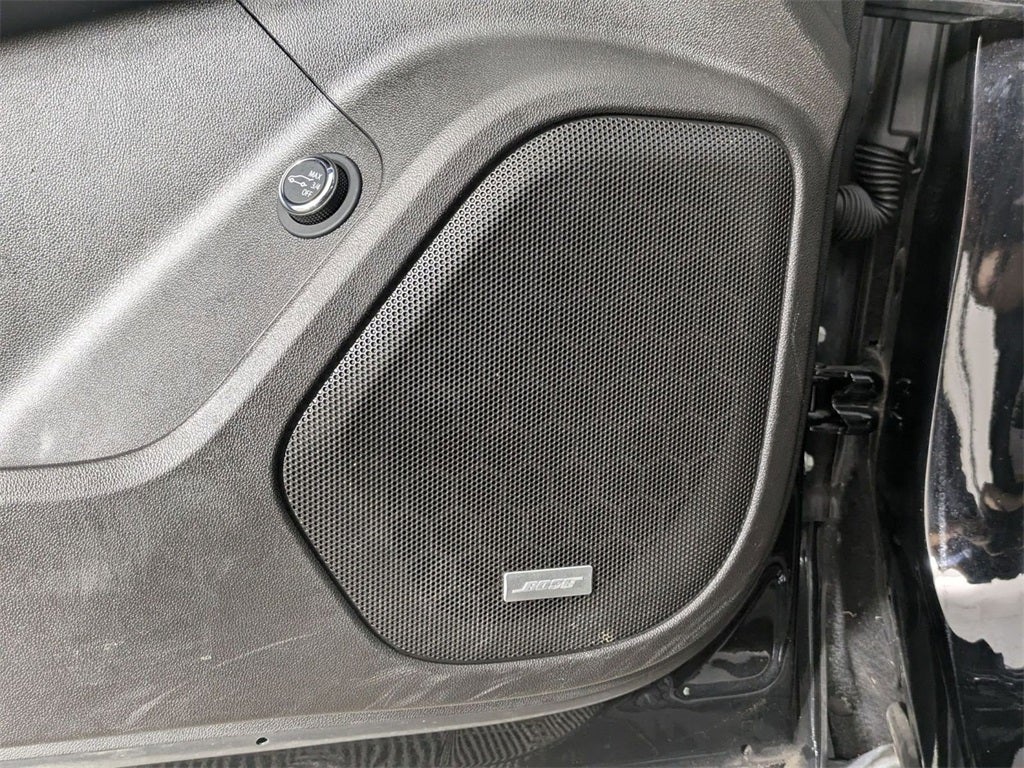 2023 GMC Acadia AWD AT4