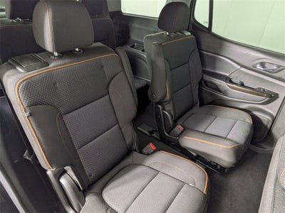 2023 GMC Acadia AWD AT4